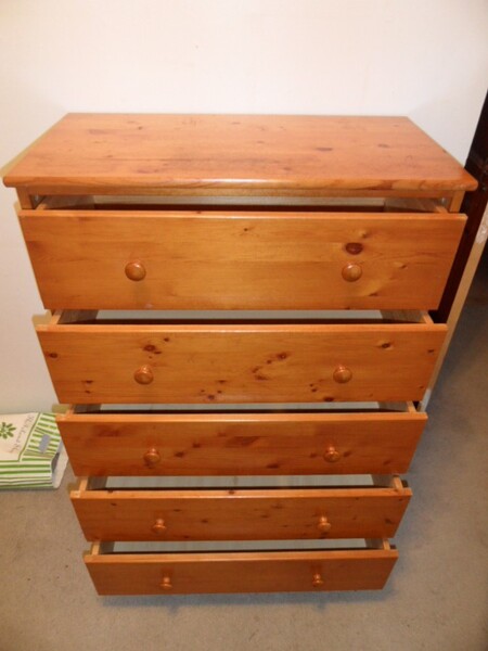 Emoo Online Classifieds For Sale 5 Drawer Dresser 300 00