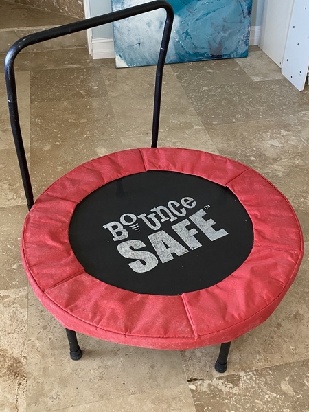 Emoo Online Classifieds For Sale Bouncesafe 36 Trampoline With Handle