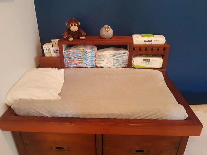Emoo Online Classifieds For Sale Custom Made Baby Change Table