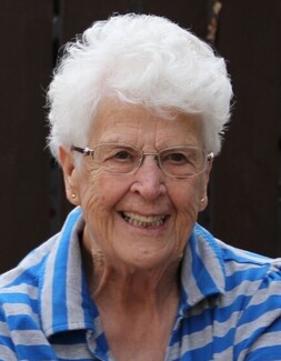 Helen 
Frances Cummine (née Howe)