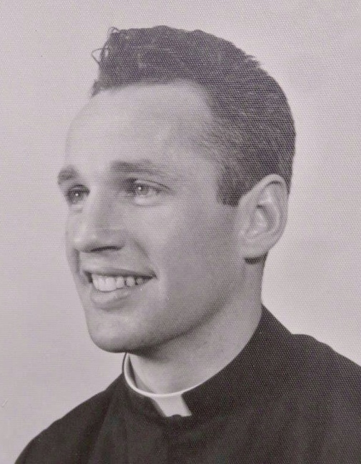 Rev Edward J Lynch Jr Obituary