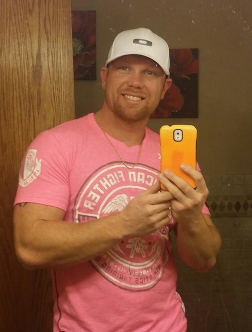 hot country guy selfie