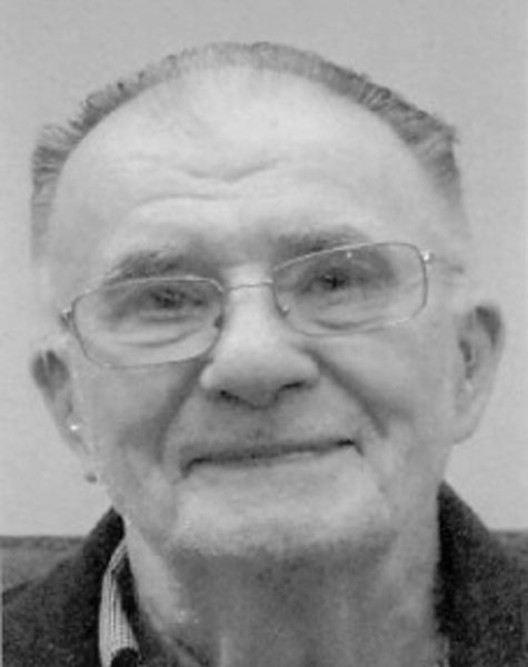 Robert McKENNA | Obituary | Postmedia Obituaries
